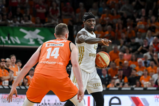 仅关乎季后 仅关乎季后